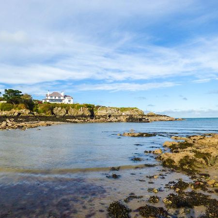 Angorfa Villa Cemaes Bay Exterior photo